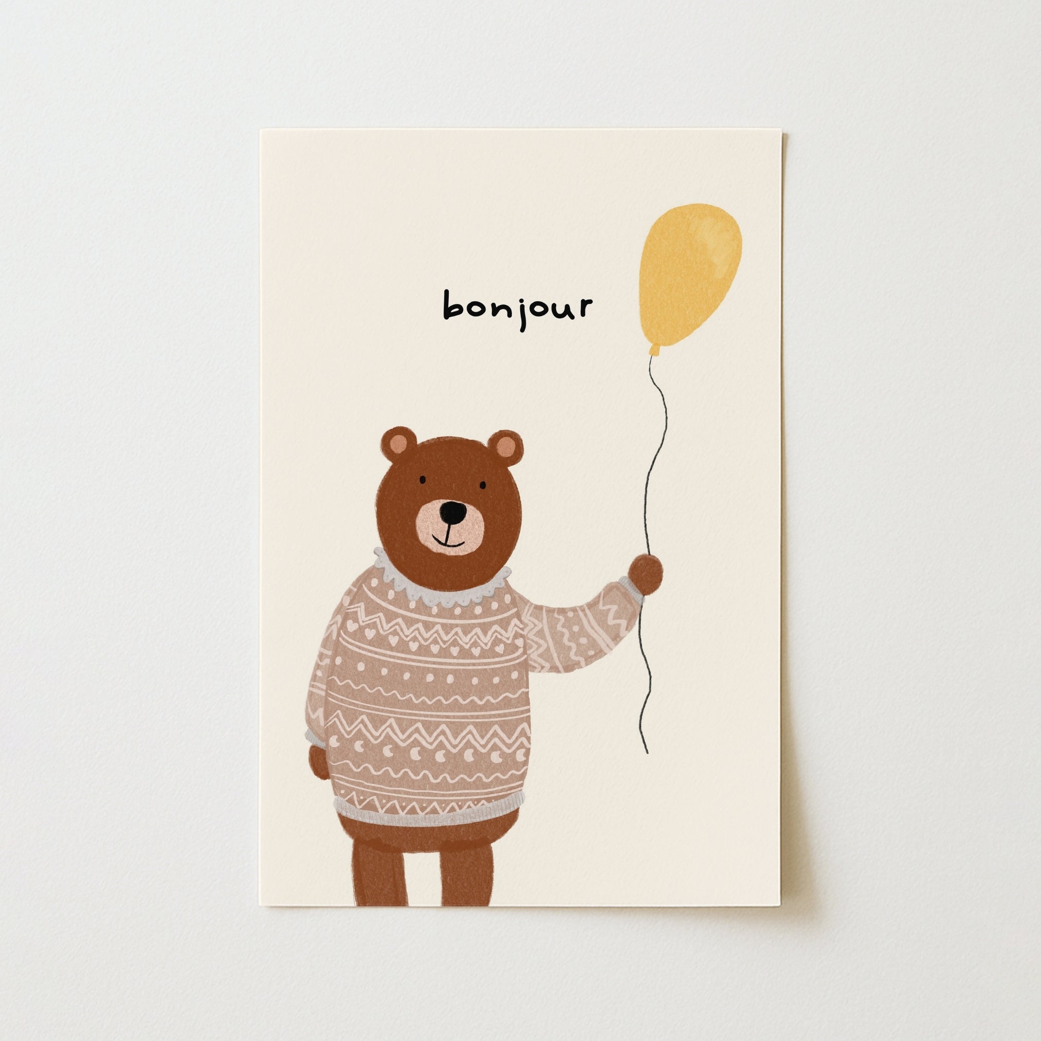 Bonjour Bear Wall Art – Graziosa stampa per la cameretta dei bambini con maglione e palloncino