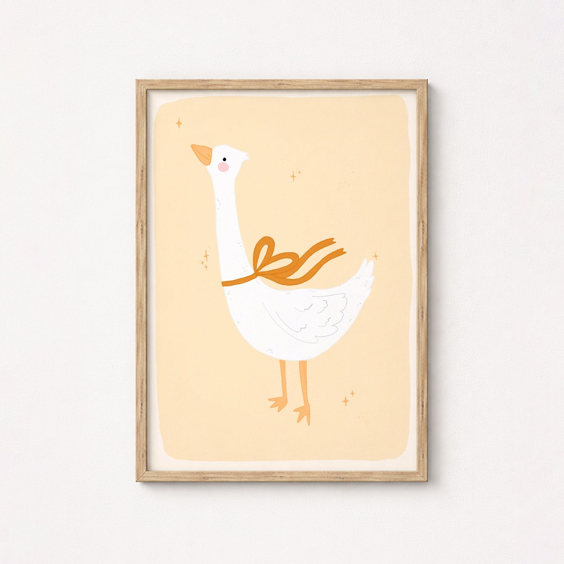 Arte de Pared Ganso con Lazo Naranja - Lámina Animal Caprichosa para Cuarto Infantil