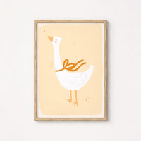 Arte de Pared Ganso con Lazo Naranja - Lámina Animal Caprichosa para Cuarto Infantil
