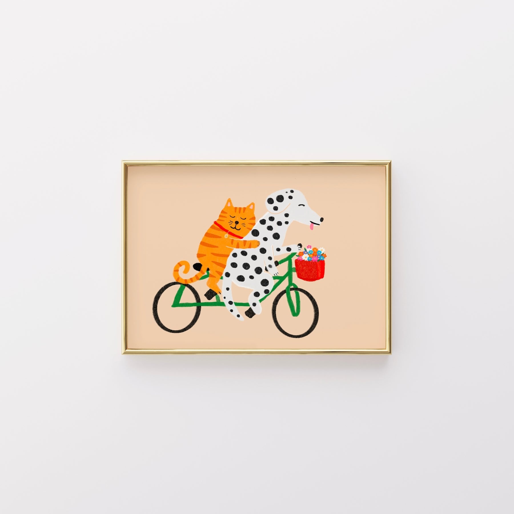 Stampa di gatto e cane in bicicletta: simpatica decorazione murale con animali per bambini