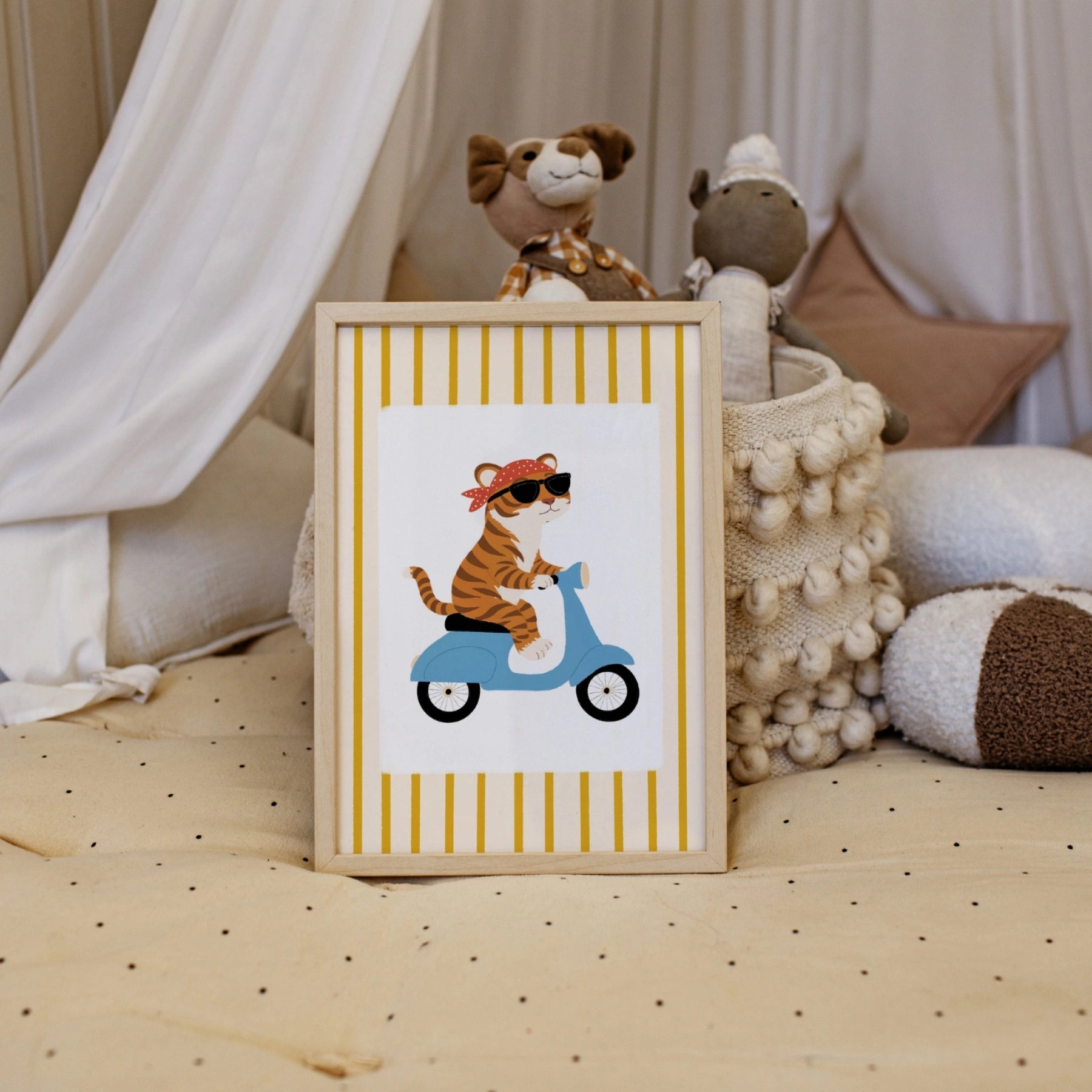 Stampa da parete per cameretta con tigre sullo scooter