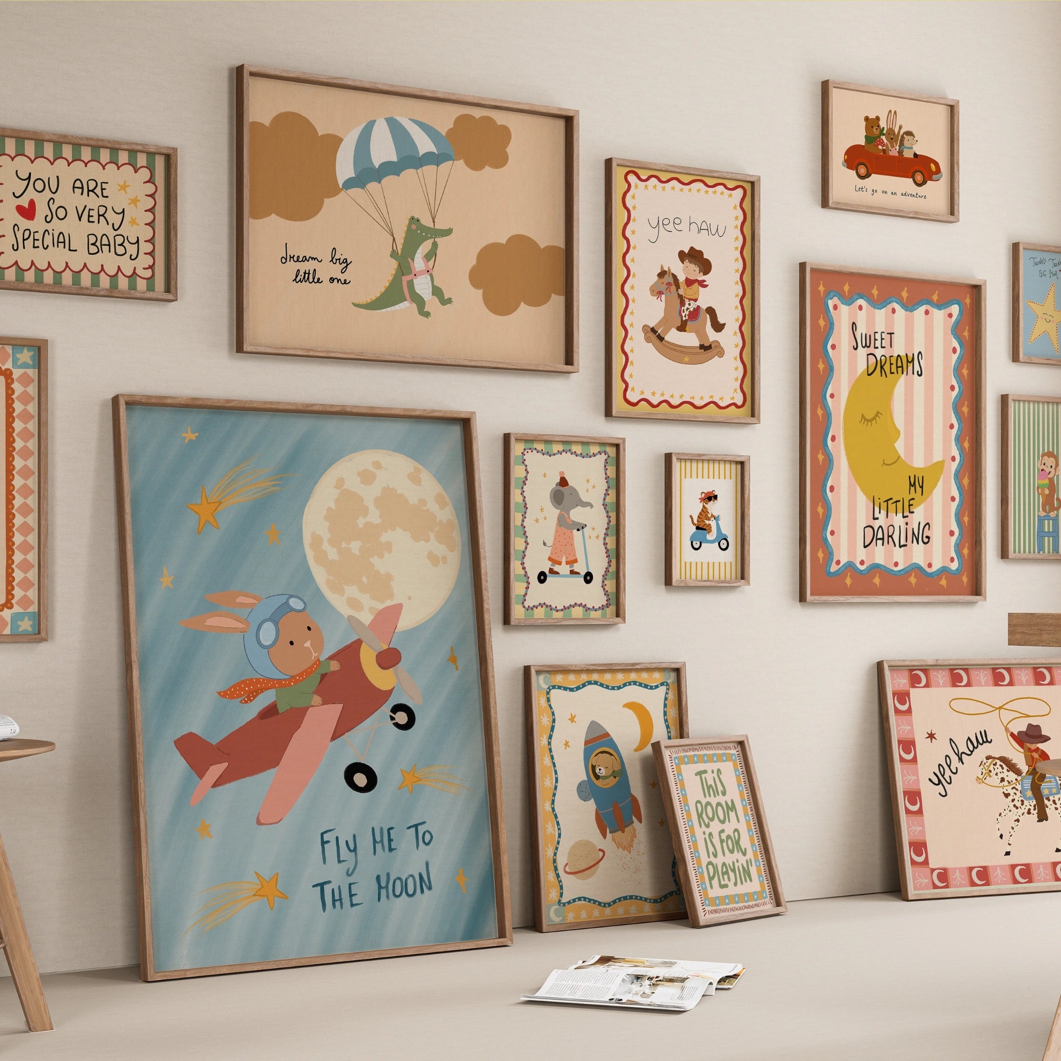 Set di 30 stampe nursery stile fiabesco