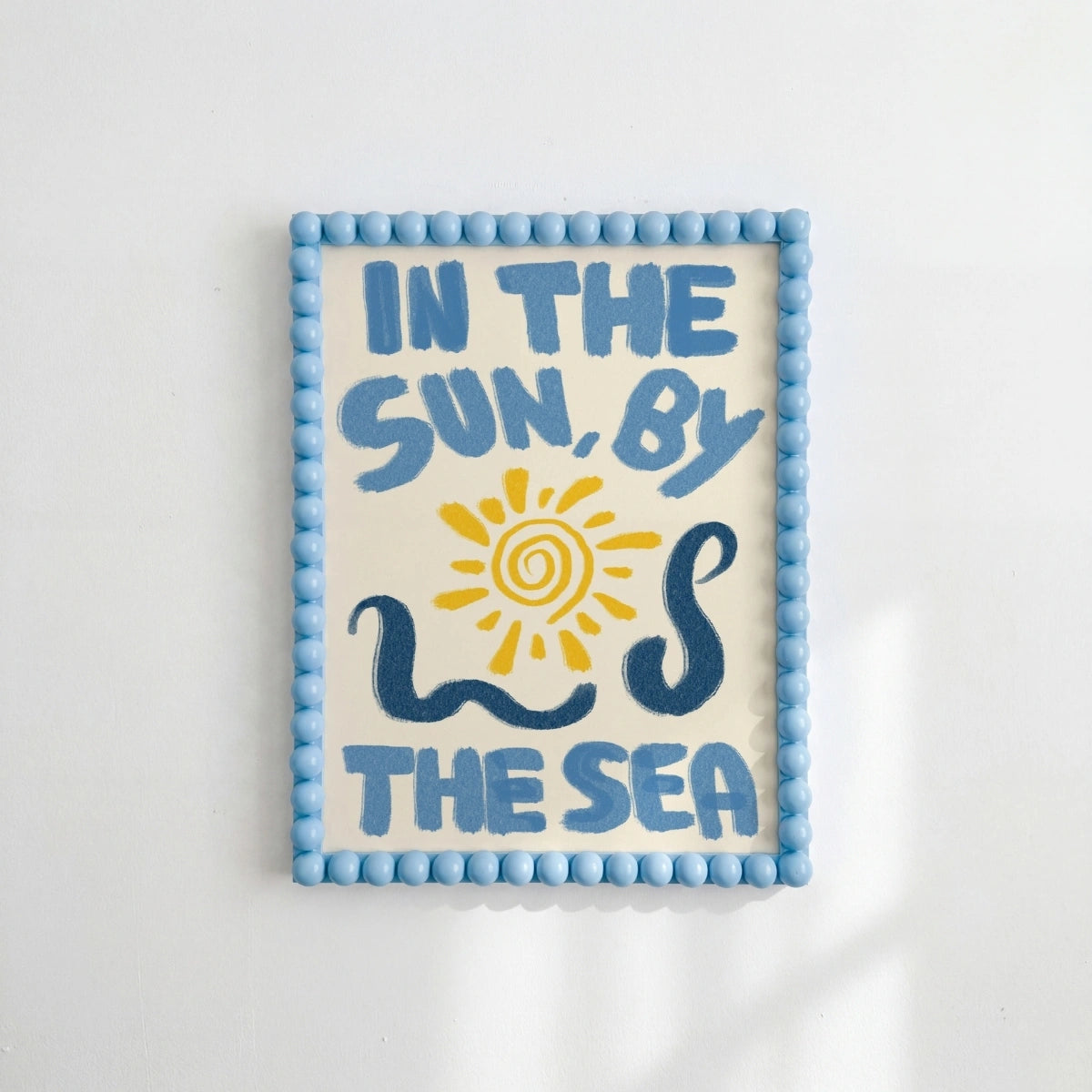 Art mural "Au soleil, près de la jetée" - Imprimé d'été côtier, Décoration murale côtière