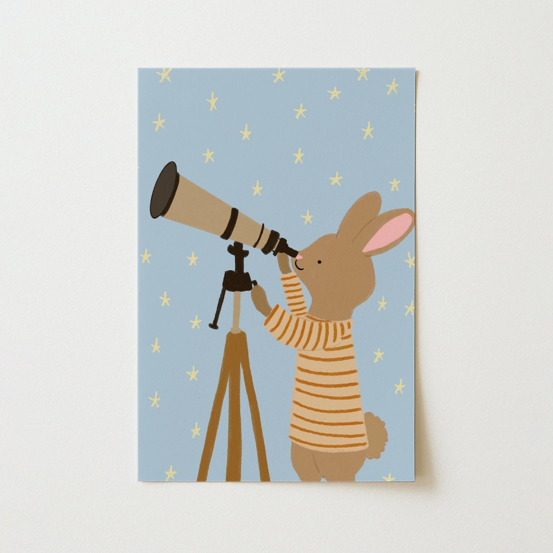 Stampa di coniglietto che osserva le stelle