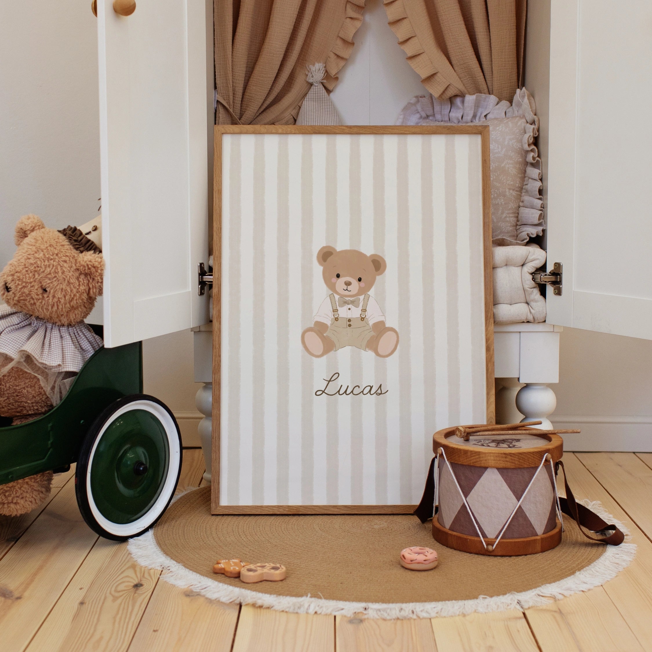 Personalized Nursery Name with Bear – Personalized wall art