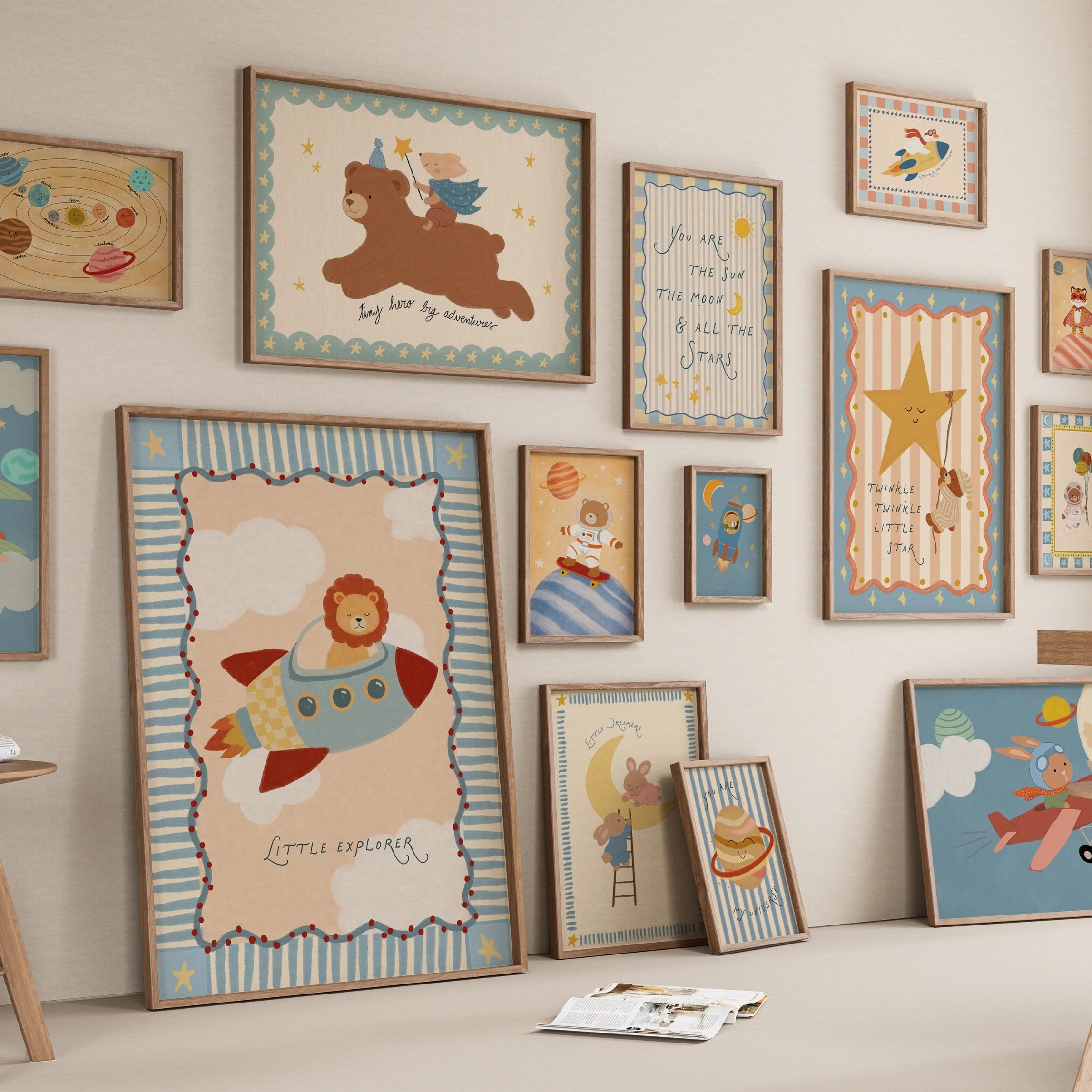 Decorazioni fatte a mano per cameretta a tema spazio, 50 stampe (download immediato)